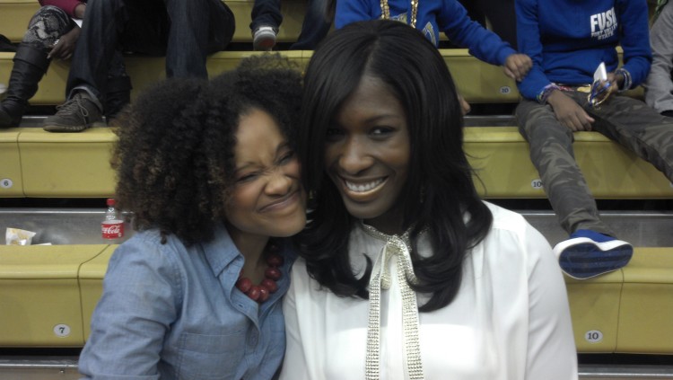 MEANTIME, MY LINE SISTER & I JUST GOOFING ALL DURING THE GAME